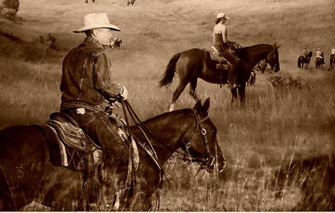 Trail Ride Cowboy History, Real Cowboys, Black Cowboys, Cowboys And Indians, Mountain Man, American West, My Heritage, Cowboy And Cowgirl, Western Art