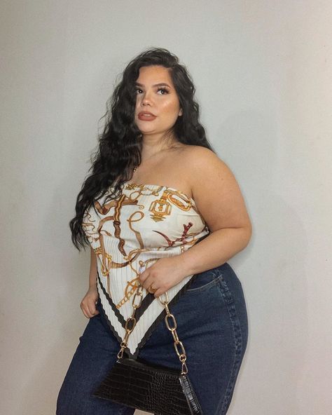 ERIKA AGUILERA 🦋 on Instagram: “Be bold, fierce and always kind 🐉 @fashionnovacurve Fashionnovapartner” Chubby Girl Outfits, Plus Zise, Fashion Nova Curve, Plus Size Outfit, Curvy Outfits, Curvy Fashion, Outfits Casuales, Beauty Women, Plus Size Fashion