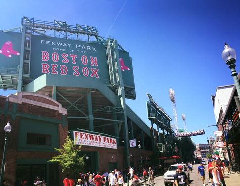 Boston's Top 10 For Your First Visit - Hartmans Travel Fenway Park Boston, Ticket Office, Her Campus, Fenway Park, Base Ball, Boston Massachusetts, Park Homes, Boston Red, Boston Red Sox