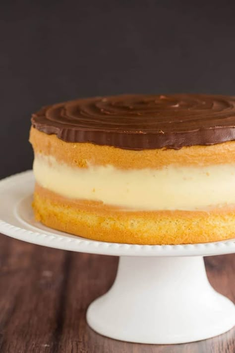 Boston Cream Pie Recipe, Boston Cream Cake, Best Birthday Cake Recipe, Homemade Pastry, Bolo Red Velvet, Boston Cream Pie, Homemade Pastries, Cream Pie Recipes, Boston Cream