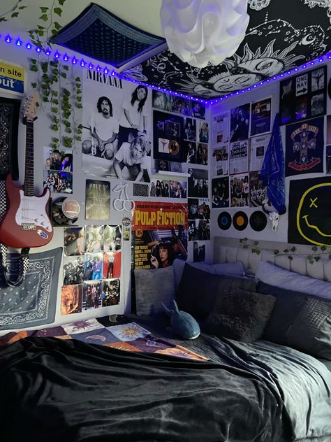 #grunge Grunge Core Room, Clean Grunge Room, Emo Dorm Room, Grunge Teen Room, Rock Room Aesthetic, 90s Grunge Bedroom, Rockstar Aesthetic Room, 90s Grunge Room Ideas, Downtown Room Aesthetic