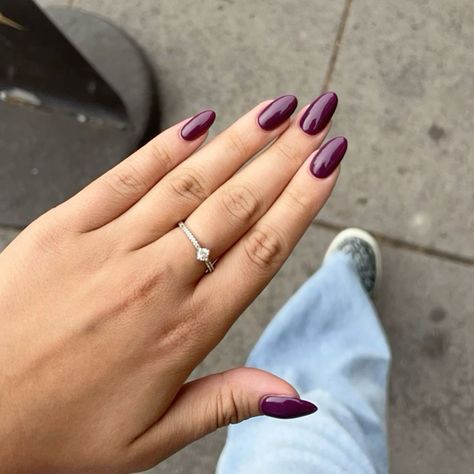 Purple Simple Nails, Nails For Purple Dress, Almond Purple Nails, Eggplant Nails, Plum Purple Nails, Plum Nail Color, Plum Nails With Design, Deep Purple Nails, Dark Purple Nails