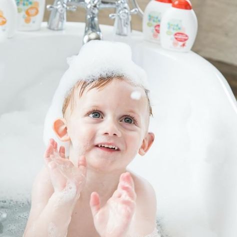 We can't get enough of bubbly hairstyles hats beards and everything in-between. #bubbles #happiness #goodbubble Castile Soap Recipes, Laughing Baby, Best Body Wash, Liquid Castile Soap, Konjac Sponge, Baby Soap, Skin Detox, Castile Soap, Baby Shampoo