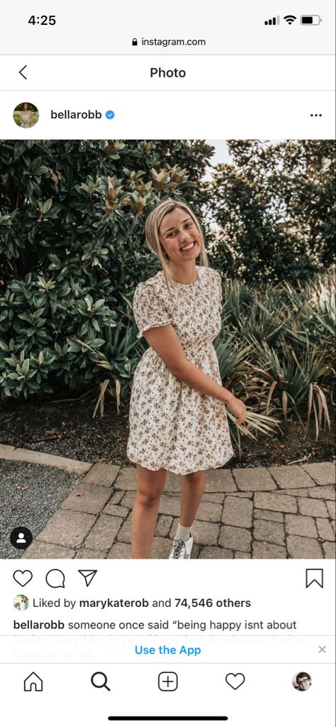 Dress And Tennis Shoes, Sadie Robertson Dresses, Bella Robertson, Sadie Robertson Huff, Sadie Robertson, Fashion Goals, Tennis Shoes, Sleeveless Dress, Flower Girl