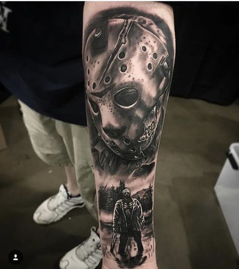 Jason Halloween tattoo Jason X, Scary Tattoos, Halloween Tattoo, Horror Tattoo, Tattoo Design Book, Sleeves Ideas, Halloween Tattoos, Horror Characters, Skull Tattoo