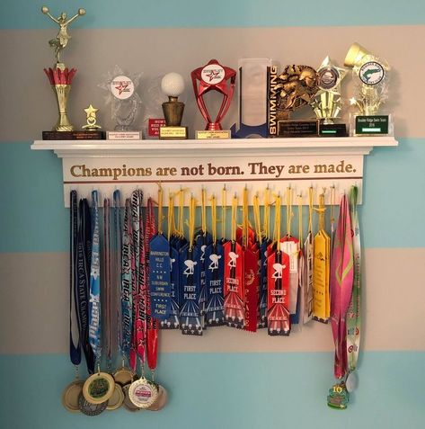 Award Shelves, Trophy Display Shelves, Medals And Trophies, Diy Trophy, Sports Medal Display, Trophy Shelf, Trophy Display, Shelf Diy, Award Display