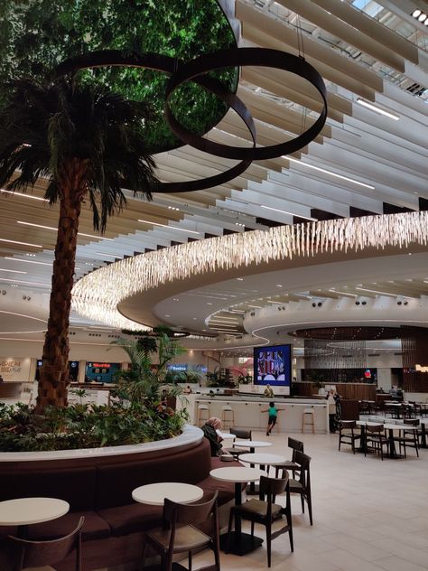 Airport Restaurant Design, Mall Food Court, Mall Shopping, Rose Gold Wallpaper, Food Court, Gold Wallpaper, Architectural Design, Restaurant Design, Open Air