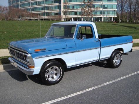 1972 Ford F100, F100 For Sale, Pickup Trucks Camping, Pickup Truck Accessories, Old Ford Trucks, Classic Ford Trucks, Old Pickup Trucks, Ford F Series, Truck Camping