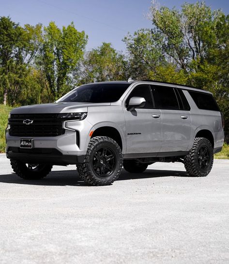 Z71 Suburban, Chevy Suv Tahoe, Chevy Suv, Trucks For Sell, Dream Cars Range Rovers, Gmc Suv, Custom Chevy Trucks, Mom Car, Gm Trucks