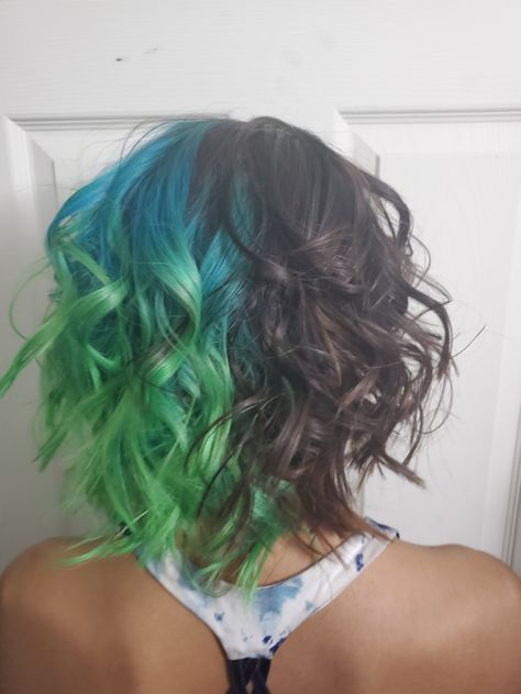 Lime Green Split Dye, Green Split Dye, Split Dye Hair, Split Dye, Split Dyed Hair, Dye Hair, Dyed Hair, Hair And Nails, Lime Green