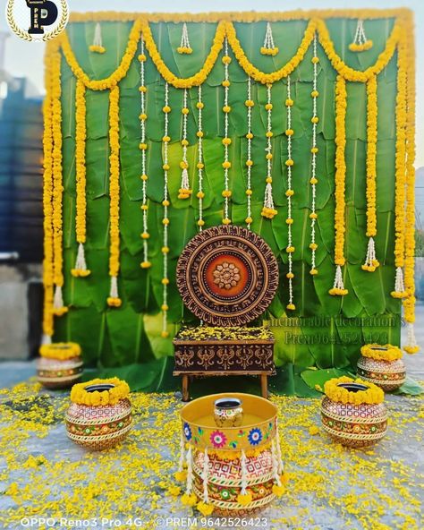 Haldi Backdrop Decoration, Halad Ceremony Decoration, Pellikuthuru Decoration At Home Indian, Valakappu Decoration, Mangala Snanam Decoration, Pellikuthuru Decoration At Home, Haldi Background Decoration, Satyanarayana Pooja Decoration Ideas, Haldi Decoration Ideas At Home