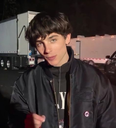 Music On Spotify, Bowl Cut, Timothee Chalamet, Bowl, Twitter, Music, Instagram, Black