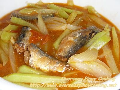 Filipino Sardines Recipe, Sayote Recipe, Recipe Filipino Food, Filipino Vegetable Recipes, Filipino Food Recipes, Chayote Recipes, Canned Sardines, Sardine Recipes, Hot And Sour Soup