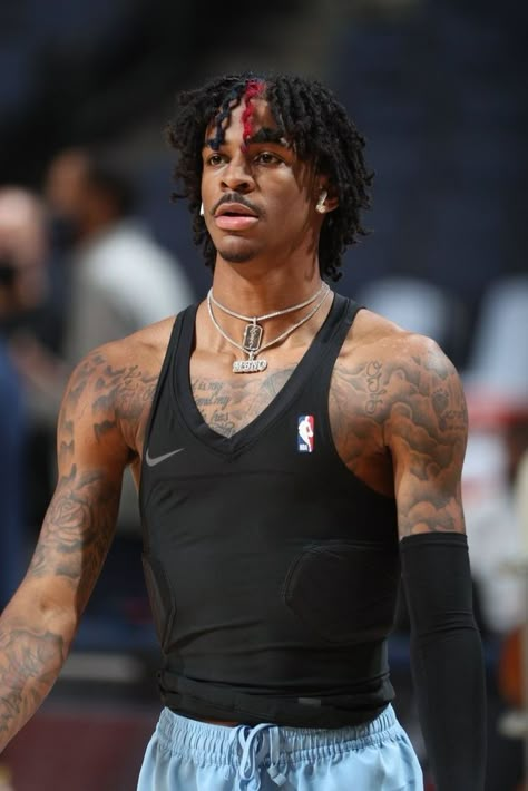 Ja Morant Hair (Detailed Look) | Trendy & Cute Dreadlocks Hairstyles | Ja Morant Inspired Hairstyle Ideas | Ja Morant Aesthetic #DreadlocksInspiration #jamorantstyle #jamorantdunk #jamoranticon #basketballplayersaesthetic Ja Morant Tattoo, Ja Morant Style, Mens Dreads, Cute Dreads, Basketball Players Nba, Bola Basket, Short Locs Hairstyles, Basketball Photography, Nba Wallpapers