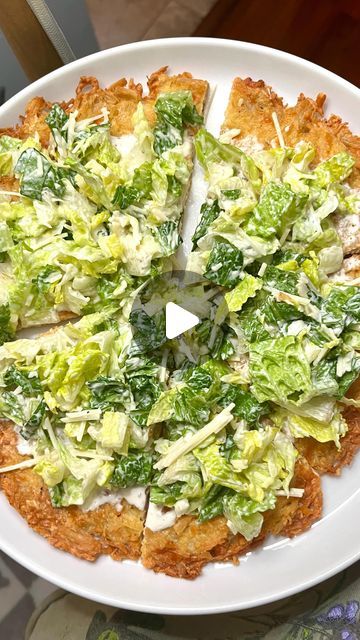 Jenna’s Healthy Recipes on Instagram: "This chicken Cesar pizza is ALL OVER my tik tok feed and I had to know if it was worth the hype. Answer: it’s a 7/10. It’s a bit dry, but I think the recipe can be tweaked to fix that 🥗   Overall YUM & very high protein ♥️ 💪🏼   Be honest…would you try chicken crust pizza??" Cesar Pizza, Keto Supper, Chicken Cesar, Chicken Crust, Chicken Crust Pizza, Crust Pizza, The Hype, Main Meals, Be Honest