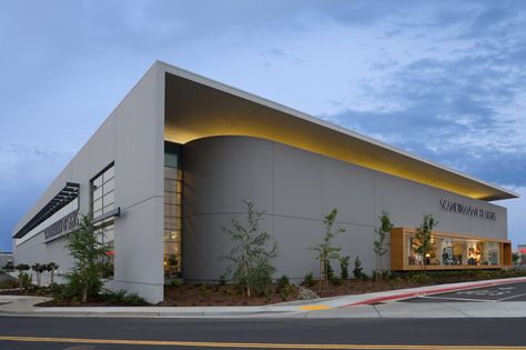 Modern Factory Architecture, Modern Warehouse Design, Warehouse Design Exterior, Factory Facade Design, Warehouse Architecture, Terminal Bus, Retail Architecture, Factory Architecture, Hospital Architecture