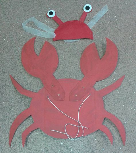 Crab. All cut from cardboard. String attached to be worn as back pack. Claws attached with split pins to allow movement. Headband covered with felt to make more comfortable and ribbon to tie. Eyes made from foam. Crab Costume Diy, Crab Pincers, Crab Costume, Parade Dress, Cute Group Halloween Costumes, Red Beach, Group Halloween Costumes, Trunk Or Treat, Family Halloween