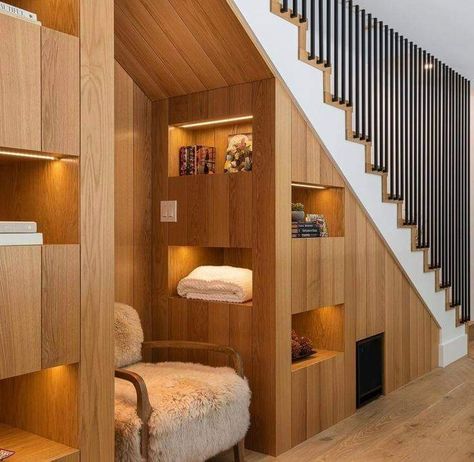 Large Under Stairs Ideas, Sofa Under Staircase, Entrance Under Stairs, Stairs For Loft Bed, Open Under Stairs Ideas, Stairs For Loft, Staircase Facade, Bookshelves Playroom, Stair Decorations