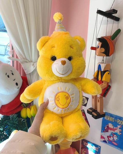 Yellow Care Bear, Sunshine Bear, Funshine Bear, Teddy Day, Cute Images For Dp, Bear Coloring Pages, Crazy Wallpaper, Teddy Bear Doll, Dream Gift