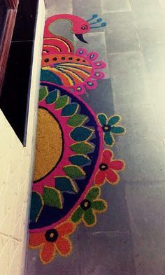 Border rangoli- all designs made in rice!  They keep the designs for the day and then destroy them for another one the next morning. Best Rangoli Design, New Year Rangoli, Rangoli Designs Simple Diwali, Rangoli Designs Latest, Rangoli Patterns, Rangoli Ideas, New Rangoli Designs, Diwali Images, Diwali Craft