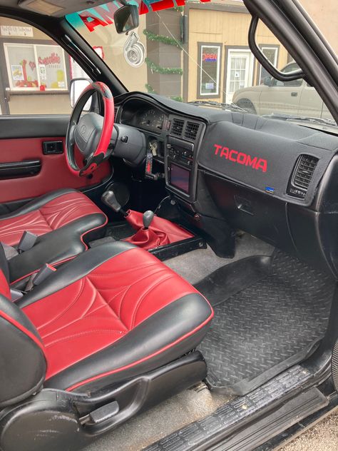 1st Gen Tacoma, 2nd Gen Tacoma Interior Mods, First Gen Tacoma, Toyota Tacoma Interior, Tacoma Fd, 2nd Gen Tacoma Access Cab, Tacoma Fd Show, Method Wheels Tacoma, Jacked Up Toyota Tacoma