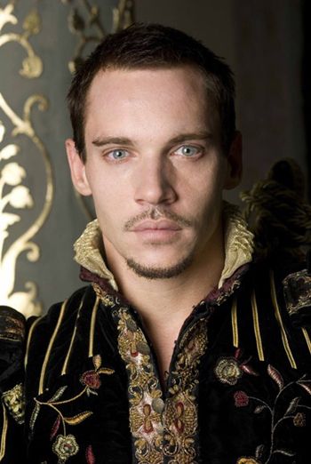 Jonathan Rhys Meyers rules The Tudors – SheKnows Jonathan Rhys Meyer, The Tudors Tv Show, Tudor Series, Sarah Bolger, Tudor Dynasty, Nice Face, The Tudors, King Henry Viii, Catherine Of Aragon