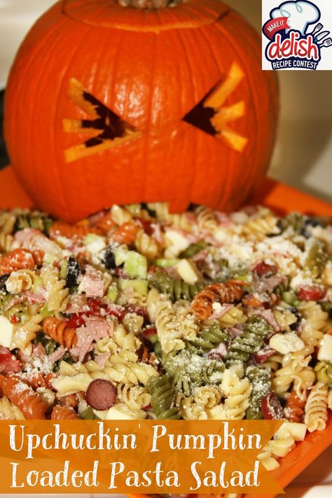 UpChuckin' Pumpkin Loaded Pasta Salad -a fun gross out fall side dish! Loaded Pasta Salad, Loaded Pasta, Halloween Potluck, Halloween Pasta, Autumn Side Dishes, Halloween Dishes, Games Diy, Halloween Appetizers, Food Contest