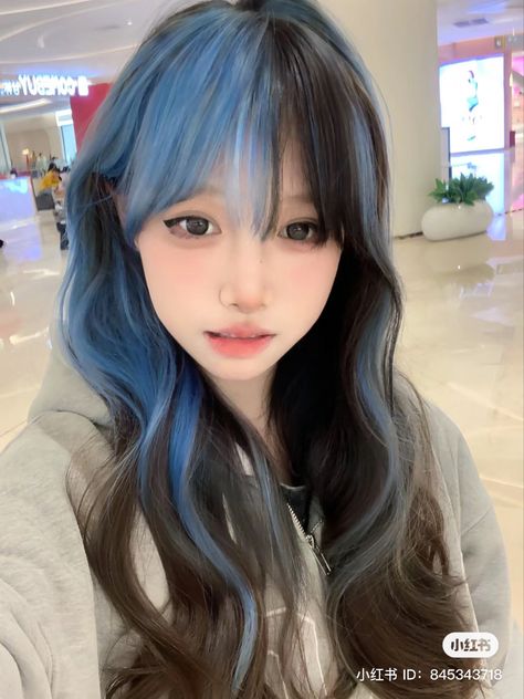 Hair With Blue Streaks, Blue White Hair, Blue Dyed Hair Ideas, Brown And Light Blue Hair, Blue Hair On Asian, Brown Blue Hair, Blue And Black Hair Ideas, Hair Dye Styles Ideas, Asian Blue Black Hair