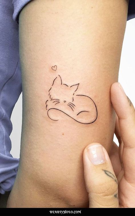 Delicate Female Tattoos, Delicate Tattoos For Women, Tattoo Ideas Female Meaningful, Kitty Tattoos, Unique Small Tattoo, Female Tattoos, Sweet Tattoos, Cat Tattoo Designs, Delicate Tattoo