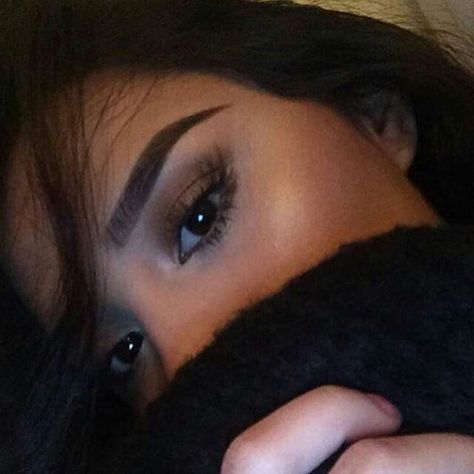 Eyebrows 2016, Ivana Santacruz, Bad Eyebrows, Circle Lens, Eyebrows On Fleek, Concealer Makeup, Perfect Eyebrows, Beat Face, Makeup Geek