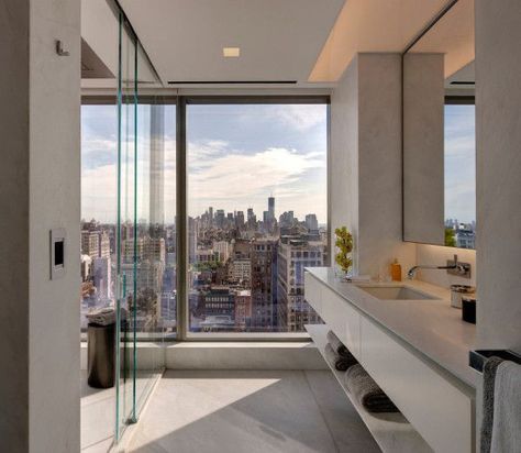 Penthouse Apartment Nyc, Manhattan Apartment Interior, Nyc Apartment Bathroom, Apartamento New York, Appartement New York, Nyc Penthouse, New York Penthouse, Apartment Luxury, Apartment Goals