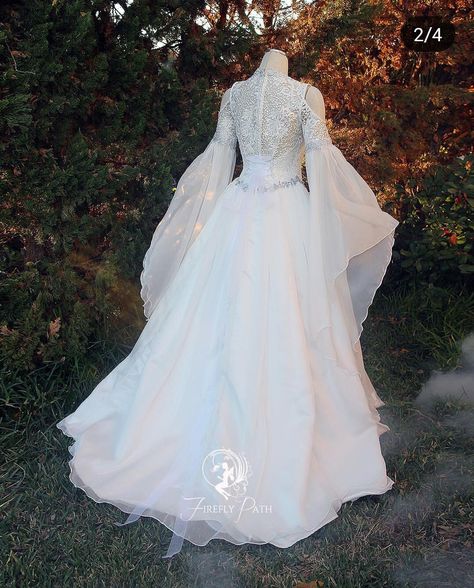 Firefly Path, Zelda Wedding, Medieval Wedding Dress, Beautiful Beach Wedding, Fantasy Dresses, Fantasy Wedding, Fantasy Gowns, A Wedding Dress, Beauty Dress