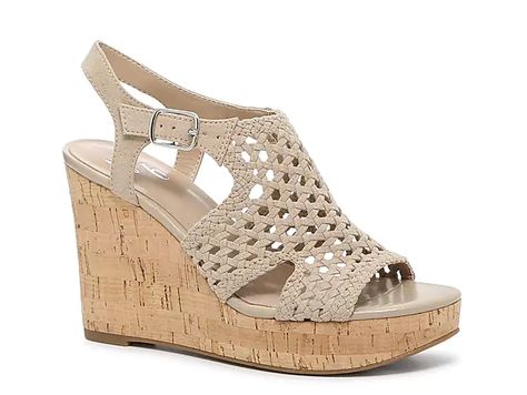 Shop Women's Platform Sandals | DSW Beige Wedge Sandals, Beige Wedges, Casual Sandals Womens, Women Platform Sandals, Cork Heels, Woven Design, Sole Shoes, Sneaker Brands, Kids Boots