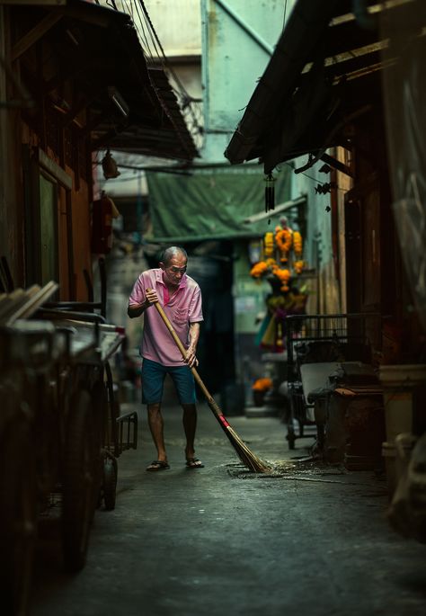 From The Streets of Bangkok on Behance Bangkok Street, Street Photography Portrait, Photojournalism Photography, Nikon D850, Bangkok City, Photography Journey, Wacom Intuos, Composition Photography, Fields Photography