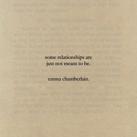 Quotes Emma Chamberlain, Good Yearbook Quotes, Emma Chamberlain Quotes, Emma Quotes, Best Yearbook Quotes, 2024 Era, Yearbook Quotes, Some Good Quotes, Year Book