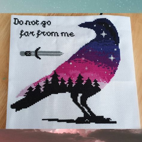 Critical Role Cross Stitch, Critical Role Crochet, Raven Cross Stitch, Grid Patterns, Square Stitch, Stitch Ideas, Cross Stitches, Stitch Art, A Cross