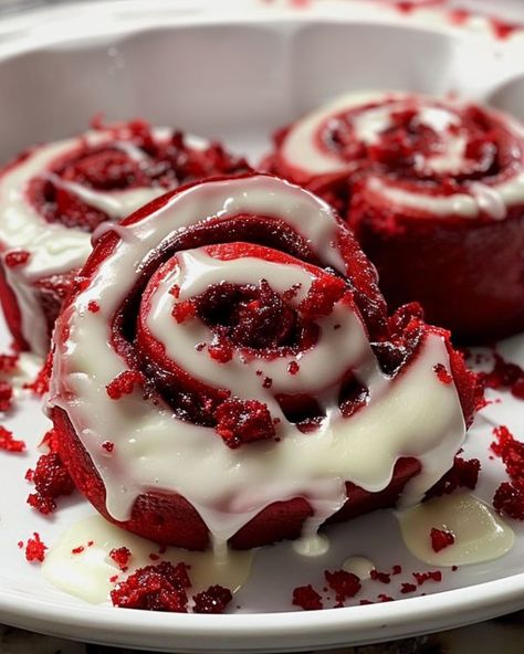 Recipes Tanya Red Velvet Cinnamon Rolls, Red Velvet Donuts, Cinnamon Rolls With Cream Cheese, Cinnamon Rolls With Cream, Red Food Coloring, With Cream Cheese Frosting, Red Food, Vegan Options, Cheese Frosting