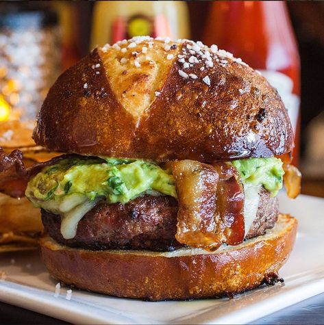 National Pretzel Day 2018: Our Favorite Pretzel Bun Burgers Pretzel Bun Burger, Pub Burger Recipe, Blue Cheese Burgers Recipes, Pretzel Burger, National Pretzel Day, Burger Ideas, Burger Buns Recipe, Pretzel Day, Blue Cheese Burgers