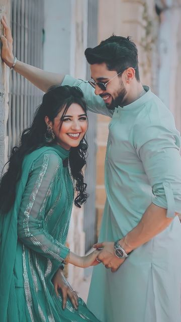 Cupal Dp Pic, Cute Couple Photo Aesthetic, Aesthetic Couple Images, Cupls Images Cute, Couple Party Outfits, Cute Couple Pics For Dp, Beautiful Couple Images, Sweet Couple Pictures, Friend Sketches