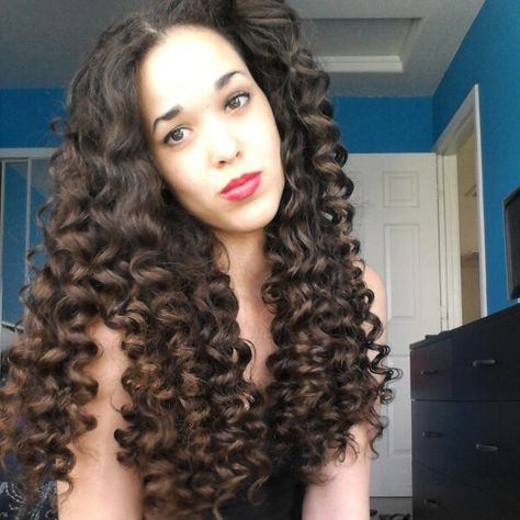 #curls #curlingwand Hair Pinned Behind Ears, 3a Long Hair, Wand Curls, Curly Hair, Long Hair, Curly Hair Styles, Long Hair Styles, Hair Styles, Hair