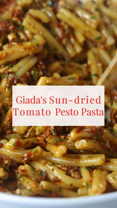 Sun Dried Tomato And Pesto Pasta, Sundried Pesto Pasta, Pesto And Sundried Tomato Pasta, Pesto Sundried Tomato Pasta, Giadzy Recipes, Sundried Tomato Pesto Pasta, Tomato Pesto Pasta, Recipes Pesto, Sundried Tomato Pasta