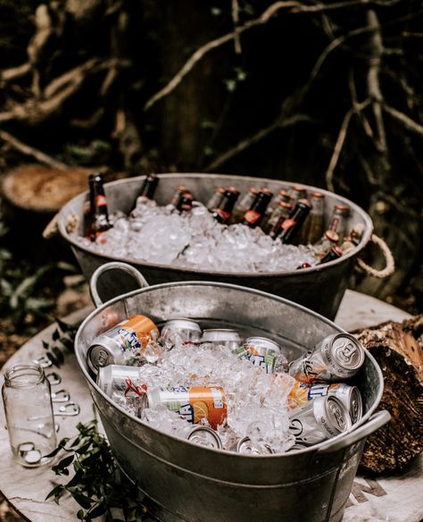 Guests help yourselves to a drink, diy wedding bar, photo @Emma Kenny at Upthorpe Wood Wedding Venue #woodlandwedding #diywedding #diyweddingideas #diyweddingdecor #diyweddingdecorations #wedding #weddingbar #rusticwedding #rusticdecor #rusticweddingideas #bohowedding Bbq Mediterranean, Wedding Venue Unique, Wedding Outdoor Decor, Tipi Wedding Decor, Bride Wedding Ideas, Emma Kenny, Bbq Decor, Diy Wedding Bar, Bbq Decorations