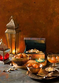 Ramadan Food Photography Ideas, Middle East Food Photography, Ramadhan Food Photography Ideas, Ramadan Photography Ideas, Diwali Shots, Ramadan Food Photography, Mithai Photography, Ramadhan Photoshoot, Ramadan Chocolate