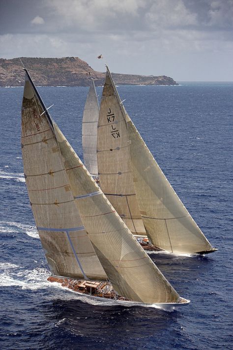 J Class Yacht, Sailing Photography, Navi A Vela, Classic Sailing, Full Sail, Classic Yachts, Sailing Vessel, Yacht Boat, Sailing Yacht