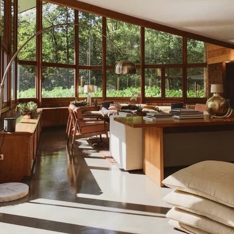 70s Architecture, Lake Forest Illinois, Beach Bach, 70s House, Dr House, Mid Century Modern Interiors, Ushuaia, Design Del Prodotto, Home Decorating Ideas