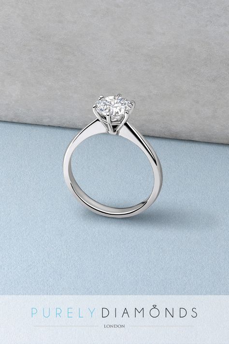 Solitare Wedding Rings Engagement, Platinum Rings Women, Platinum Rings For Women, Single Stone Engagement Rings, Solitaire Ring Designs, Dream Engagement Ring, Emerald Diamond Earrings, Wedding Ring For Him, Platinum Engagement Ring