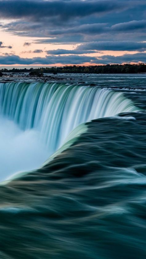 Niagara Falls Canada 4K Ultra HD Mobile Wallpaper. Falls Wallpapers, Niagara Waterfall, Wallpaper Iphone 7 Plus, Wallpaper Rose Gold, Christmas In New York Aesthetic, Wallpaper Iphone 12, Winter In New York, Waterfall Wallpaper, Wallpaper Rose