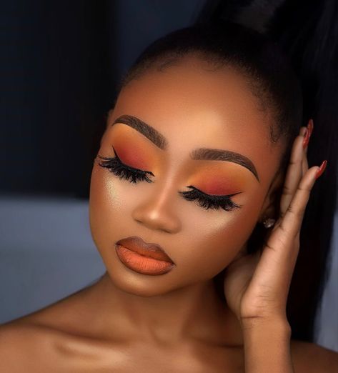 Fall Make Up Looks Black Women, Fall Eyeshadow Looks Black Women, Orange Lipstick Makeup Looks, Orange Lipstick Looks, Orange Makeup Black Women, Smokey Orange Eye Makeup, Makeup Look On Black Women, Orange Eyeshadow Looks Black Women, Orange Makeup Looks Black Women