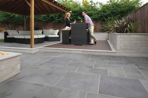 Backyard Pavers, Rustic Gardening, Garden Slabs, Slate Paving, Grey Paving, Slate Garden, Patio Paving, Garden Patio Ideas, Slate Patio