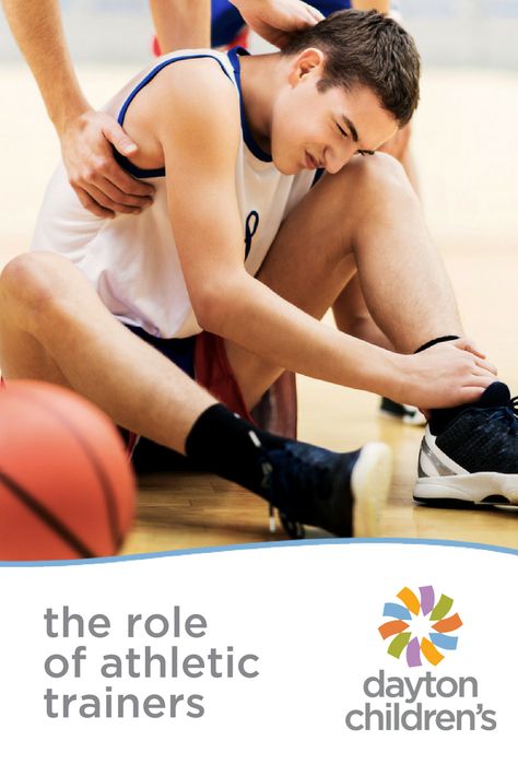 Every March, the National Athletic Trainers’ Association, or NATA, uses this month to spread awareness about the important work of athletic trainers. Athletic trainers are the first responders when athletes suffer an injury. Basketball Outfit Ideas, Pink Violin, Acl Rehab, Outfit Basketball, Basketball Things, Ankle Injuries, Basketball Outfit, Basketball Fashion, Physiotherapy Clinic